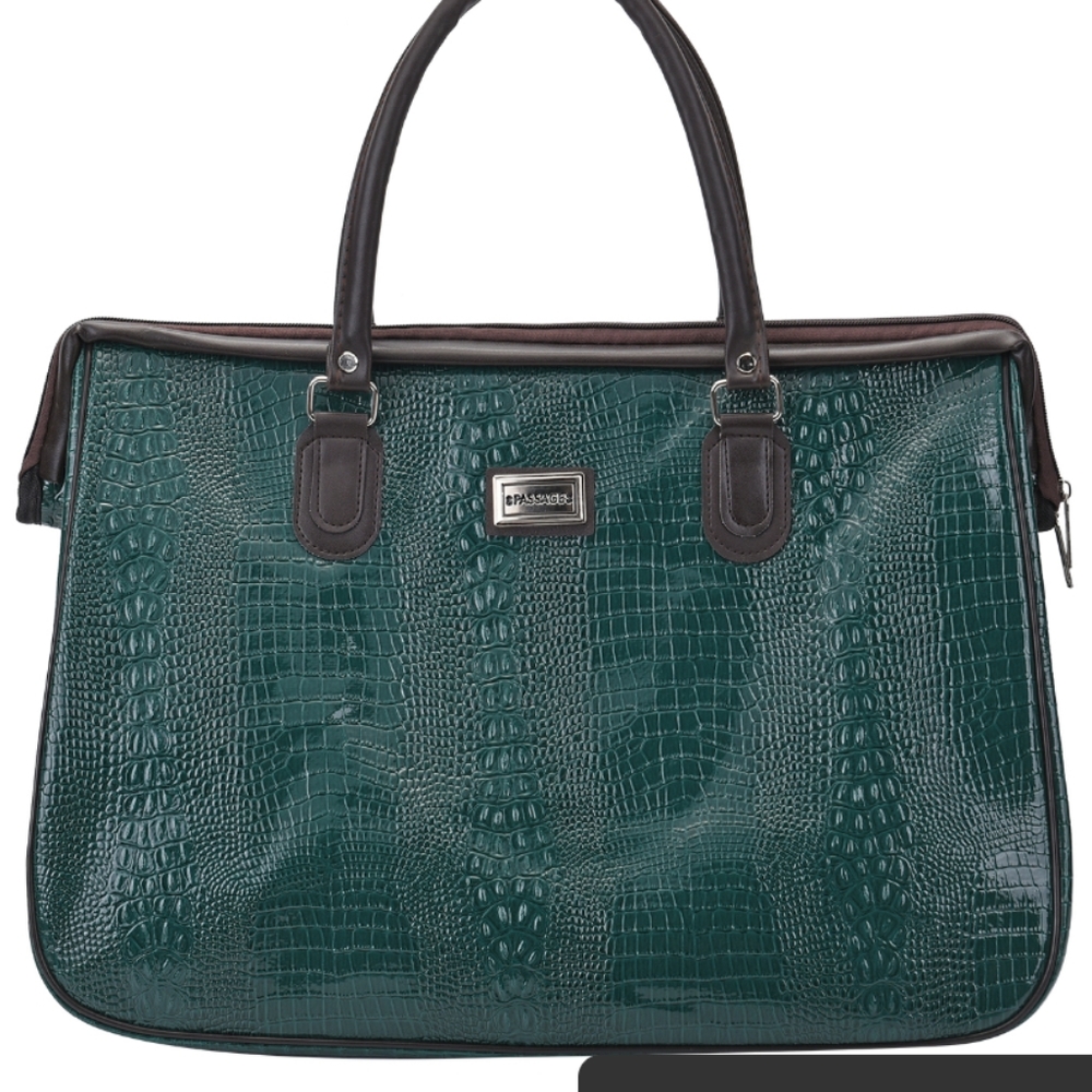 Crocodile Skin Pattern Faux Leather Middle Travel Bag.